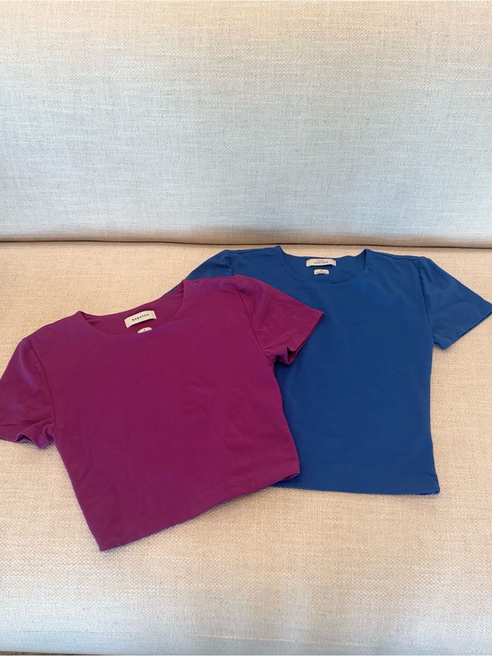 Aritzia Contour Short Sleeve Set